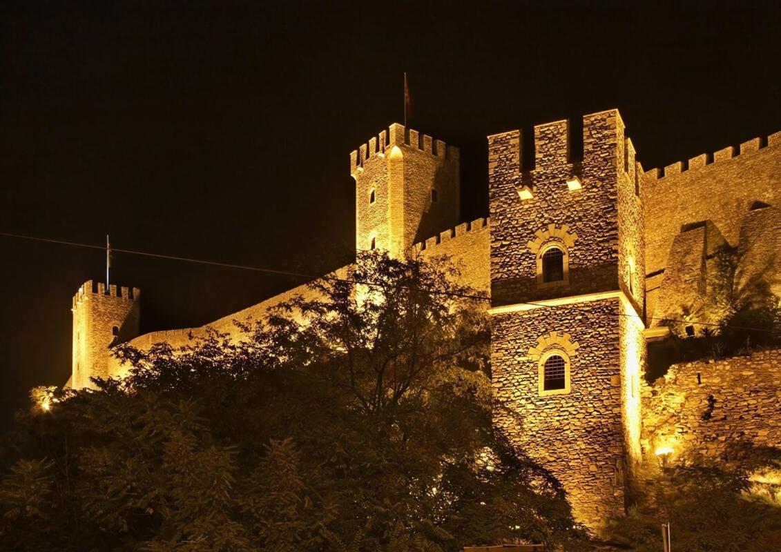 Hotel Room City Square With Great View No Parking Skopje Extérieur photo