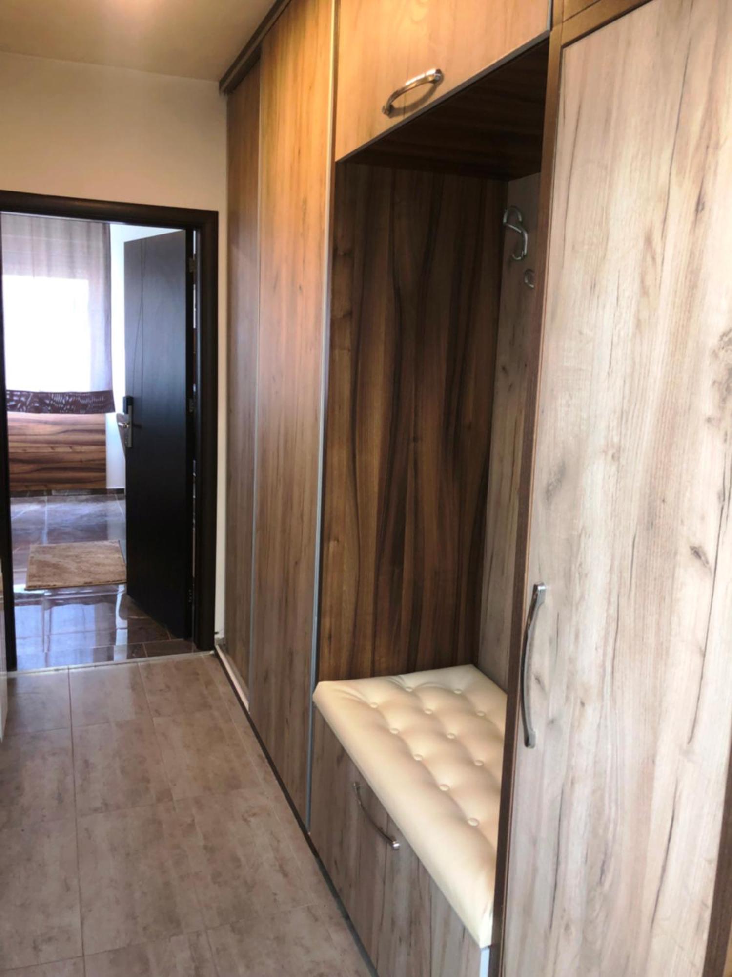 Hotel Room City Square With Great View No Parking Skopje Extérieur photo